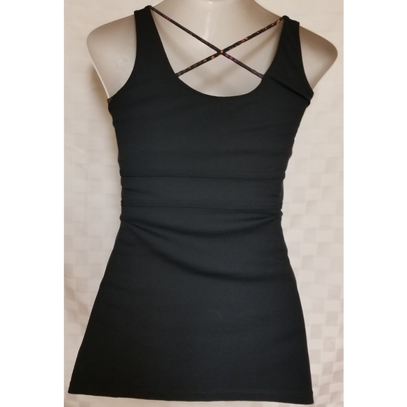 Fabletics Hawthorn Workout Tank Top Fractal Print - Picture 3 of 8